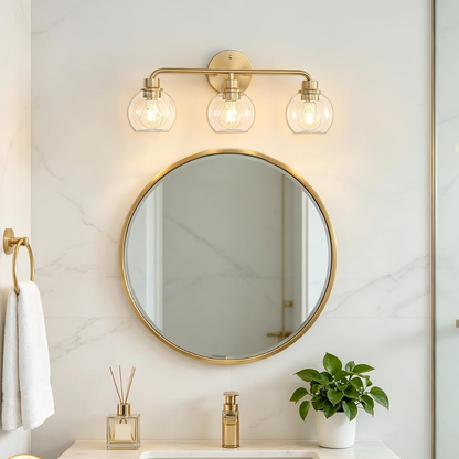 Astrid – Elegant väggbelysning med glaskupor och mässingsfinish